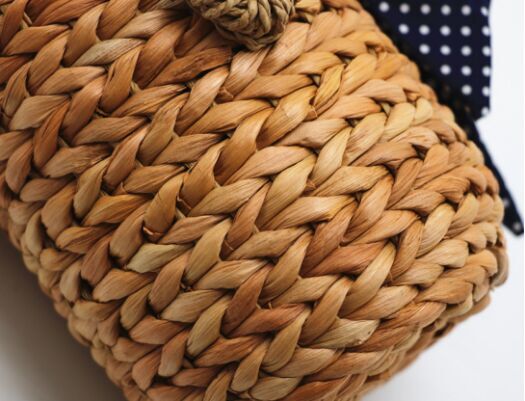 New arrival Straw bucket with cover handle  or cross body basket uk wholesale